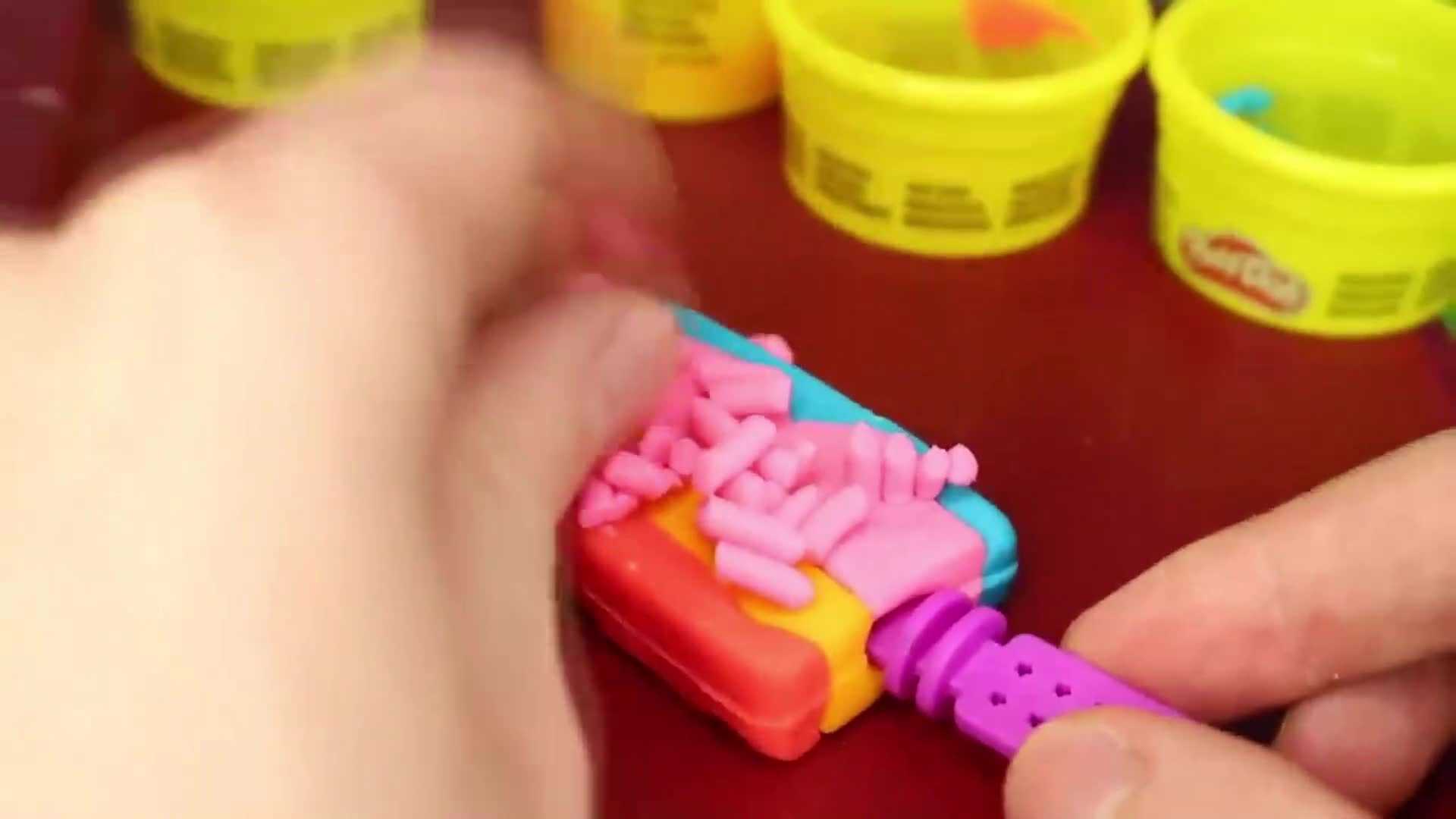 Making Play-Doh Food for the Toy Kitchen img